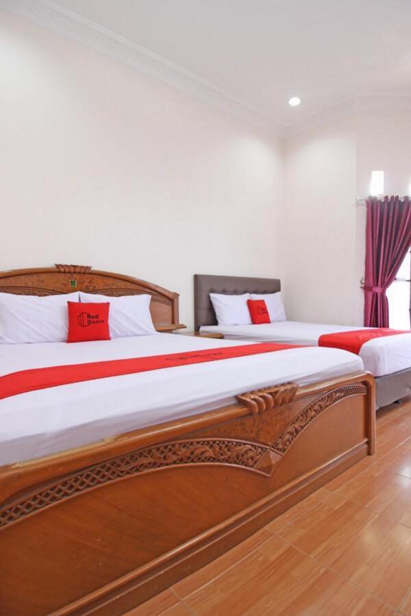 Отель Reddoorz Near Umy Yogyakarta Ngabean Экстерьер фото