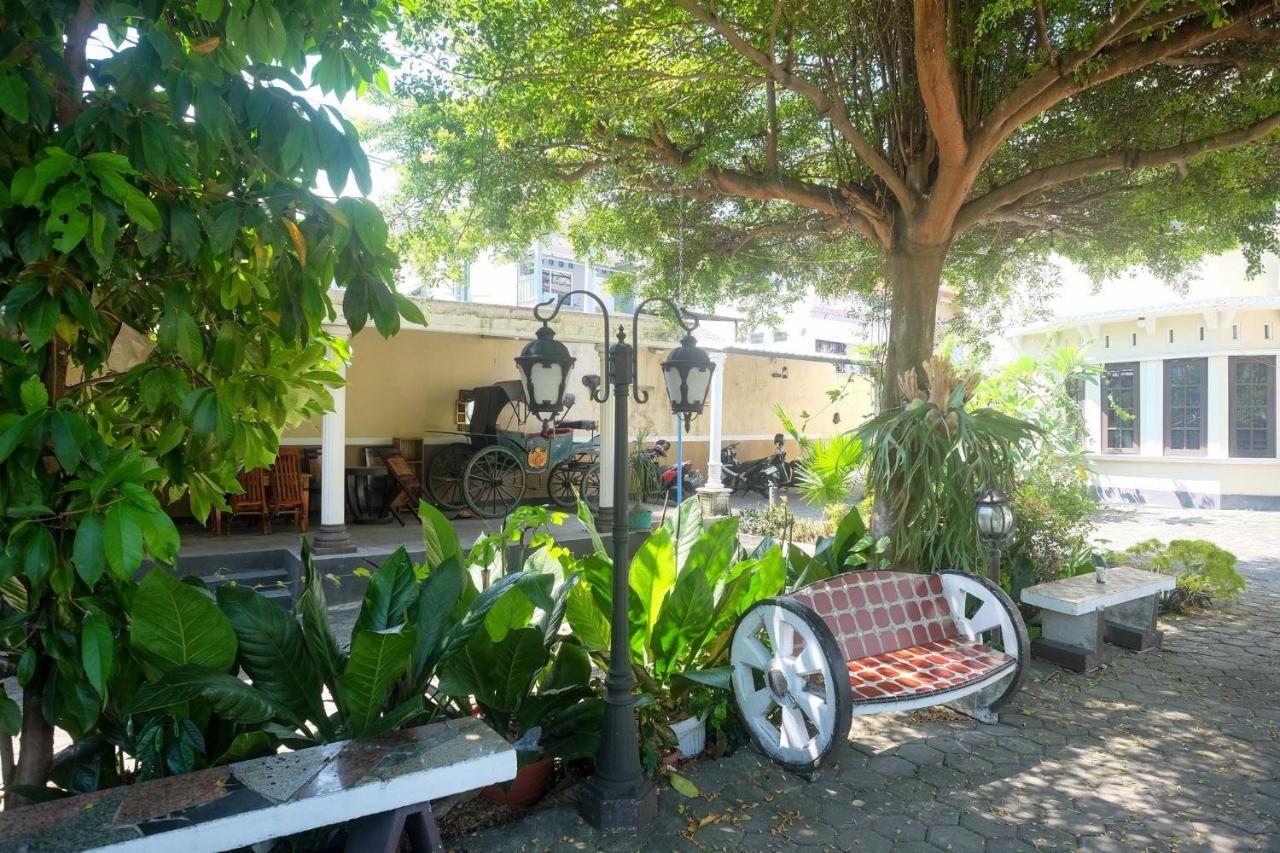 Отель Reddoorz Near Umy Yogyakarta Ngabean Экстерьер фото