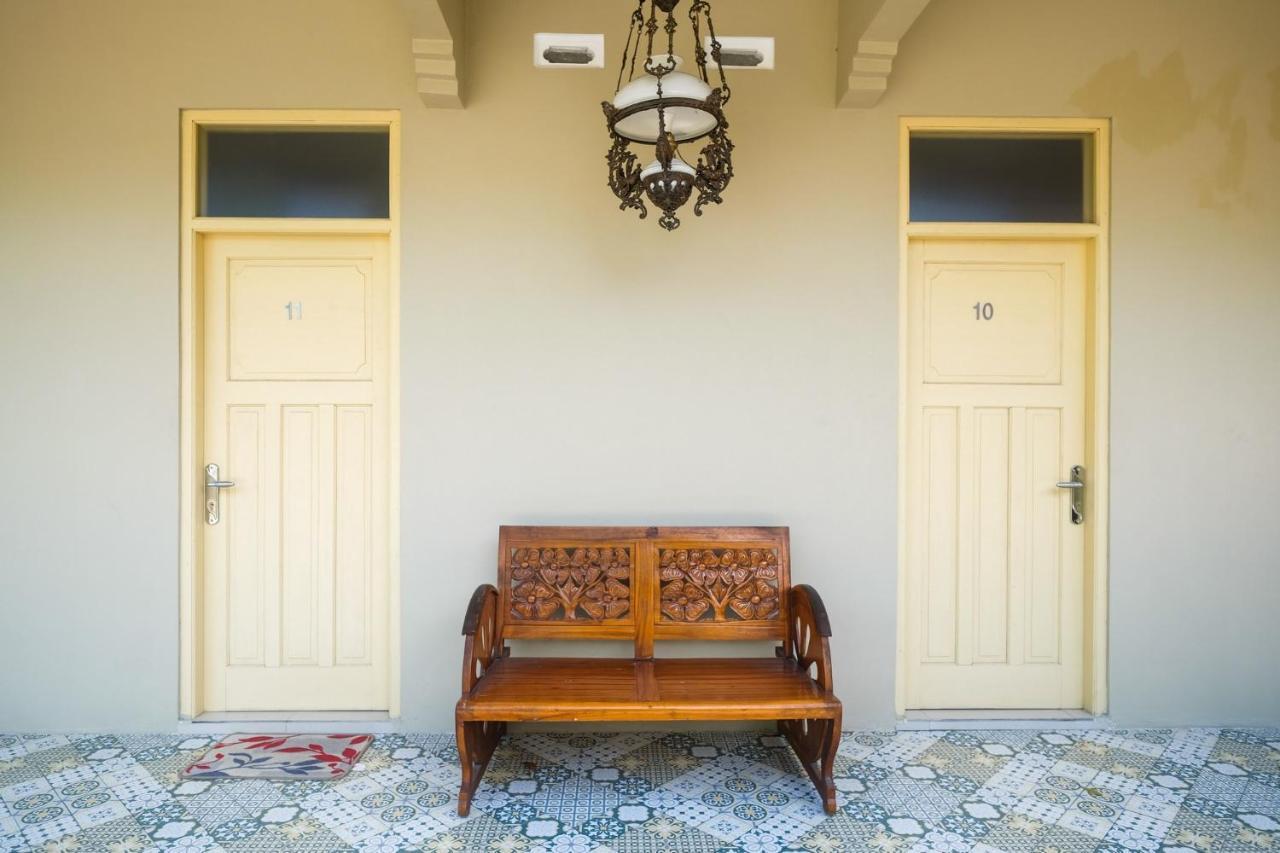 Отель Reddoorz Near Umy Yogyakarta Ngabean Экстерьер фото